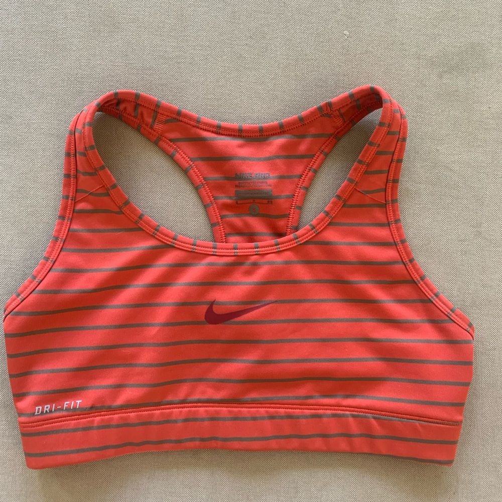 Nike sports bra